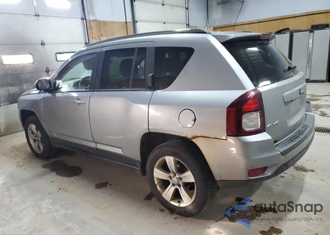 2015 Jeep Compass Sport z USA, uszkodzony, nr VIN 1C4NJDBB6FD130617